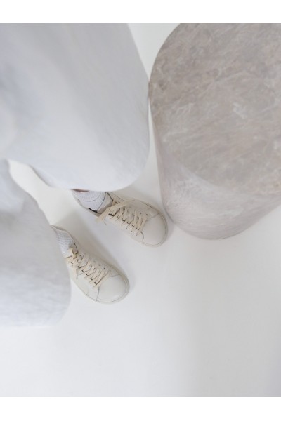 Essentials Off white